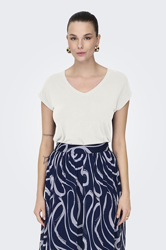 Only Kadın Tişört 15315776 Beyaz Only Kadın Tişört 15315776 Beyaz