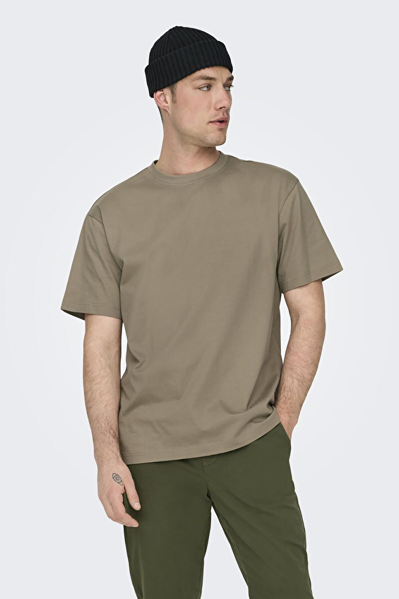 Only&Sons Yuvarlak Yaka Relax Fit Kısa Kol Erkek Tişört 22022532 Açık kahverengi Only&Sons Yuvarlak Yaka Relax Fit Kısa Kol Erkek Tişört 22022532 Açık kahverengi