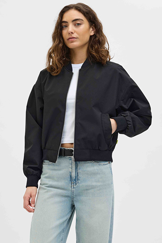 JJXX Kadın Ceket 12272840 Siyah JJXX Kadın Ceket 12272840 Siyah