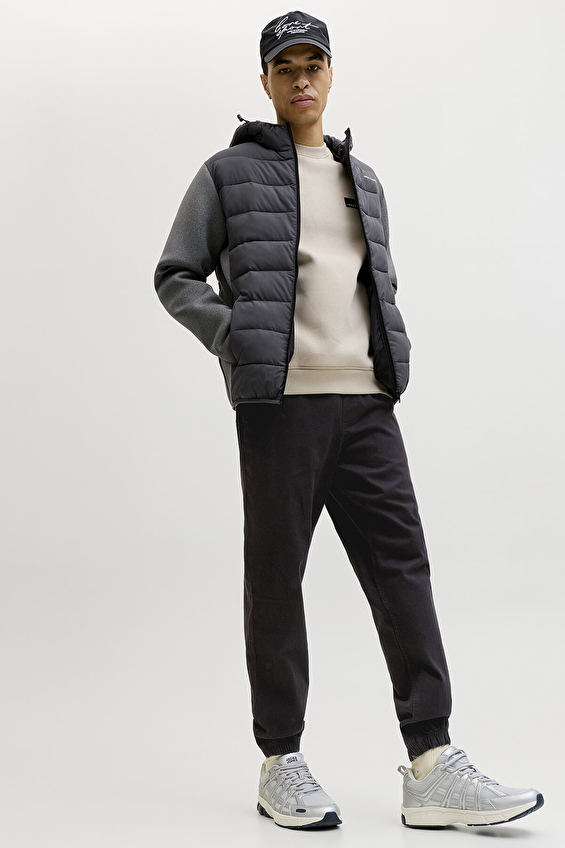 Jack&Jones Regular Fit Erkek Pantolon 12288471 BLACK Siyah Jack&Jones Regular Fit Erkek Pantolon 12288471 BLACK Siyah