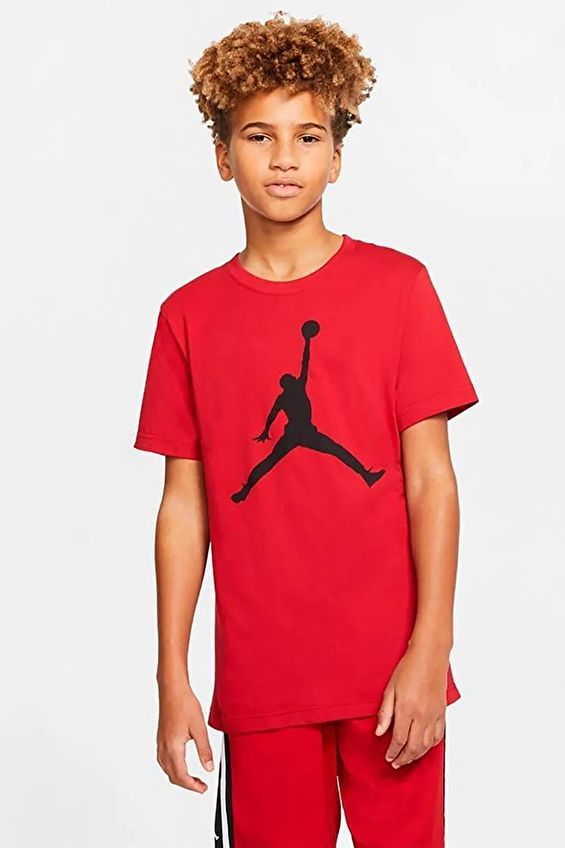 Nike Erkek Çocuk Tişört 952423 Kırmızı Nike Erkek Çocuk Tişört 952423 Kırmızı