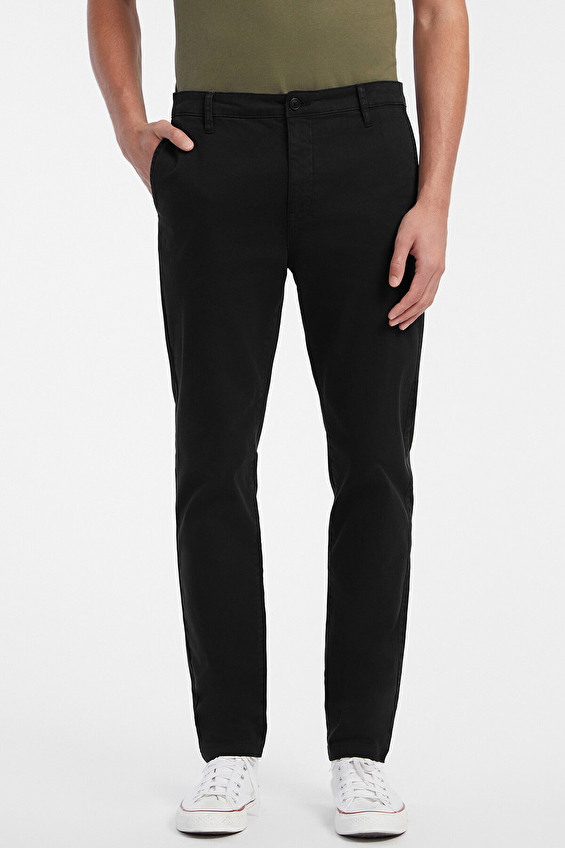 Guess Jeans Chino Erkek Pantolon M4YB33WGB5A Siyah Guess Jeans Chino Erkek Pantolon M4YB33WGB5A Siyah