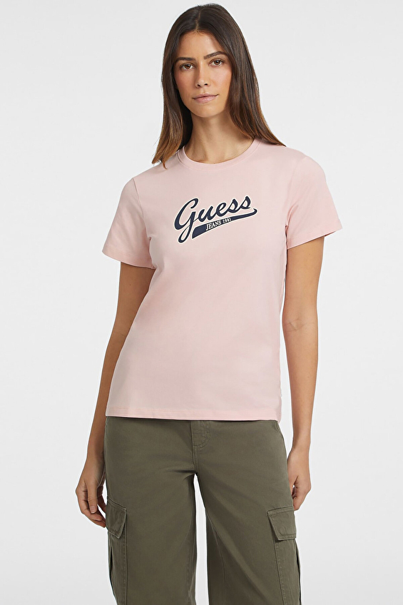 Guess Kadın Tişört W4YI13J1314 Pembe Guess Kadın Tişört W4YI13J1314 Pembe