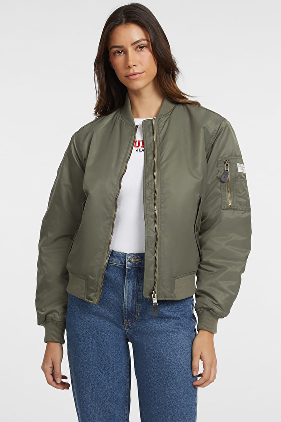 Guess Kadın Ceket W4YL01WG932 Haki Guess Kadın Ceket W4YL01WG932 Haki