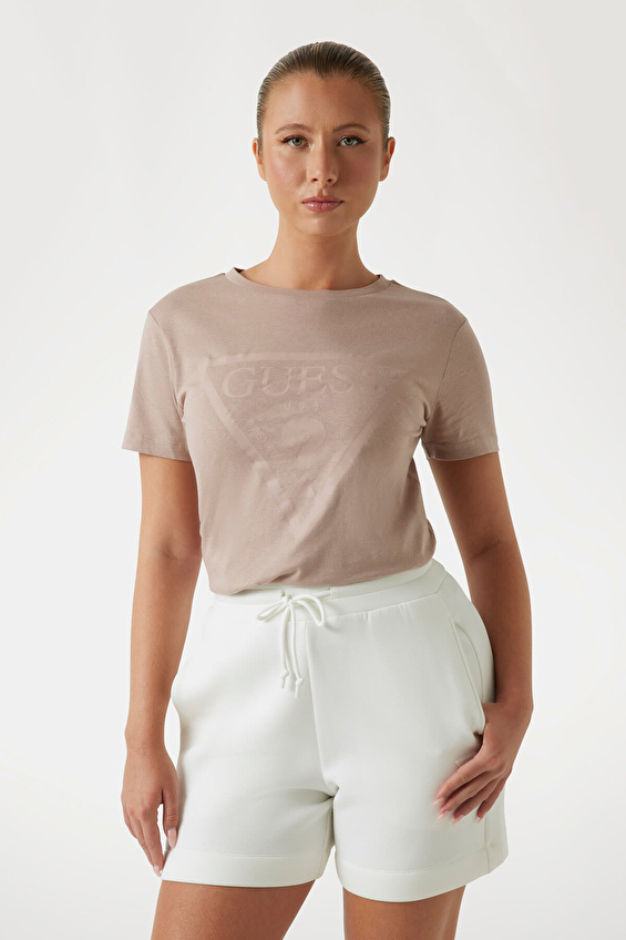 Guess Regular Fit Örme Kumaş Kadın Tişört V2YI07K8HM0 Kahve Guess Regular Fit Örme Kumaş Kadın Tişört V2YI07K8HM0 Kahve