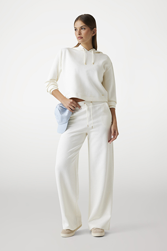 Guess Kadın Sweatshirt V5YQ04KBSL2 Beyaz Guess Kadın Sweatshirt V5YQ04KBSL2 Beyaz