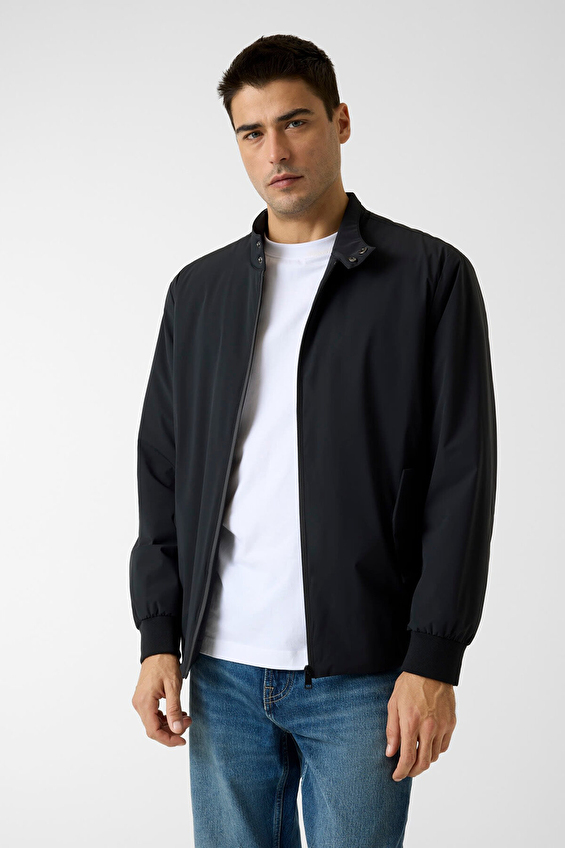 Guess Erkek Mont M6RL0XWL992 Siyah Guess Erkek Mont M6RL0XWL992 Siyah