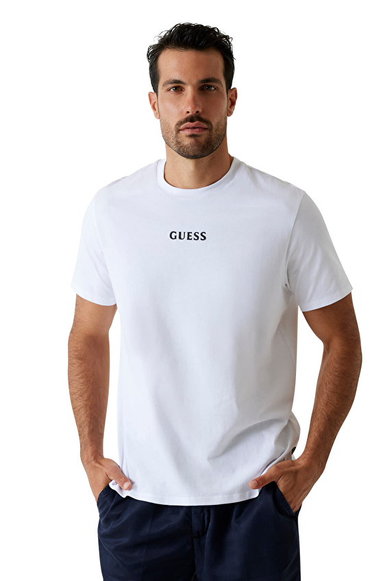 Guess Regular Fit Erkek Tişört M6GI27K3249 Beyaz Guess Regular Fit Erkek Tişört M6GI27K3249 Beyaz
