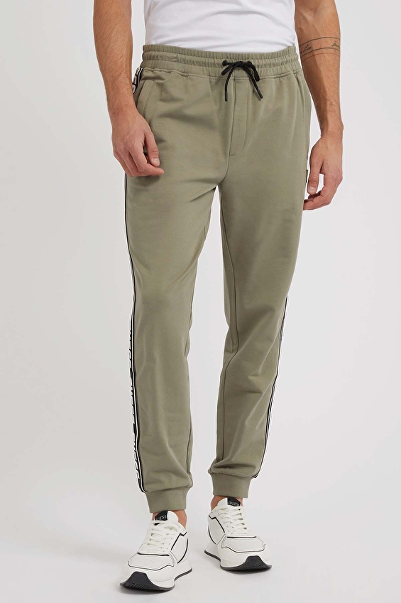 Guess Erkek Regular Fit Eşofman Altı Z2YB19K6ZS1 Haki Guess Erkek Regular Fit Eşofman Altı Z2YB19K6ZS1 Haki