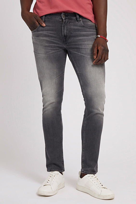 Guess Erkek Skinny Fit Kot Pantolon M2YAN1D4Q52 Guess Erkek Skinny Fit Kot Pantolon M2YAN1D4Q52