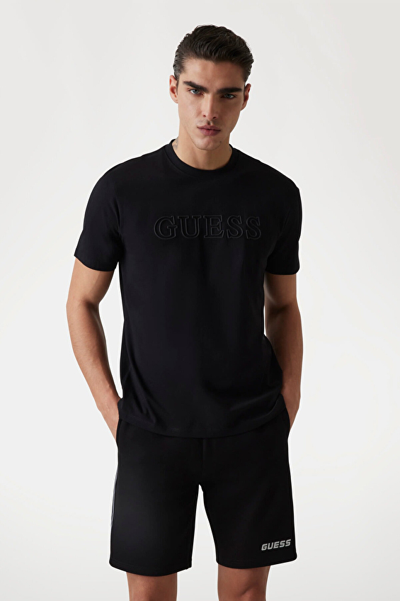 Guess Regular Fit Erkek Tişört Z2YI11J1314 Siyah Guess Regular Fit Erkek Tişört Z2YI11J1314 Siyah