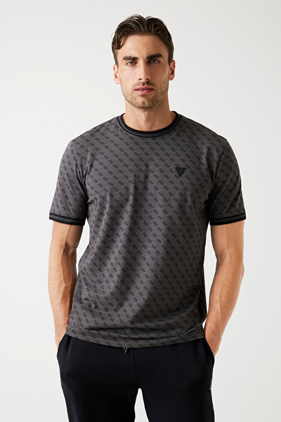 Guess Erkek Regular Fit Tişört Z2YI05J1314 Siyah Guess Erkek Regular Fit Tişört Z2YI05J1314 Siyah