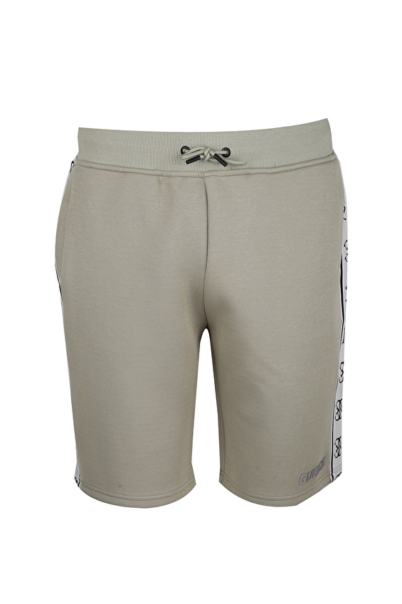 Guess Loose Fit Erkek Şort Z4RD04KB3P2 Yeşil Guess Loose Fit Erkek Şort Z4RD04KB3P2 Yeşil