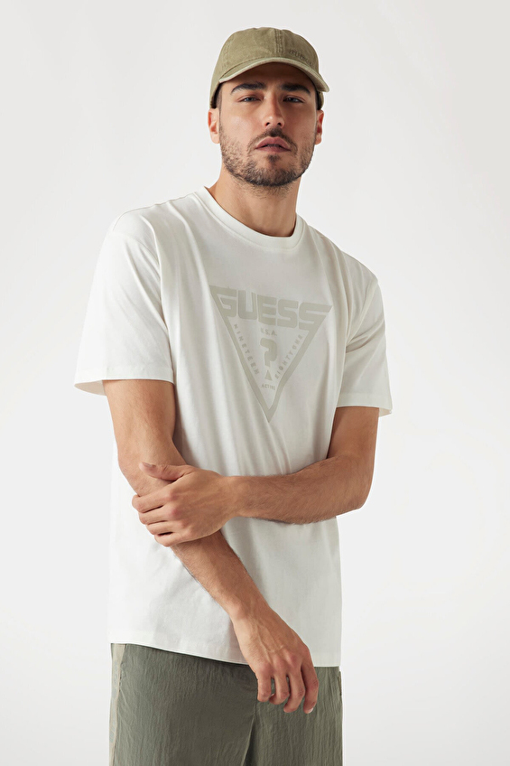 Guess Erkek Oversize Fit Tişört Z4BI02I3Z14 Beyaz Guess Erkek Oversize Fit Tişört Z4BI02I3Z14 Beyaz