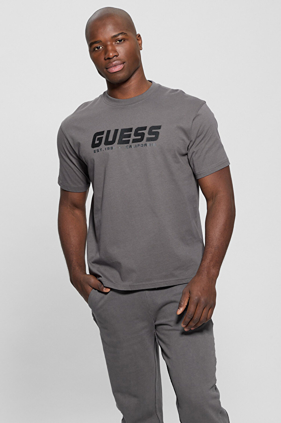 Guess Erkek Boxy Fit Tişört Z5RI10I3Z14 Antrasit Guess Erkek Boxy Fit Tişört Z5RI10I3Z14 Antrasit