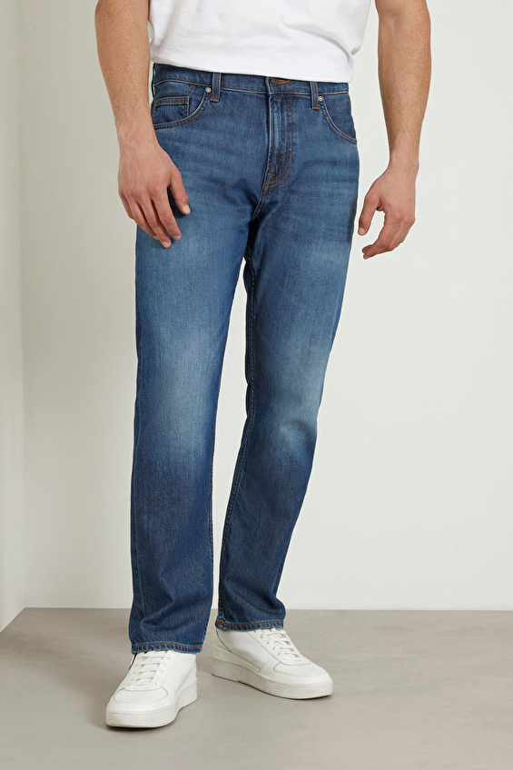 Guess Erkek Regular Fit Kot Pantolon M4GA31D5AZ1 Guess Erkek Regular Fit Kot Pantolon M4GA31D5AZ1