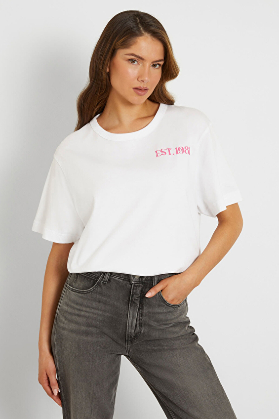 Guess Kadın Tişört W4GI19JA914 Beyaz Guess Kadın Tişört W4GI19JA914 Beyaz