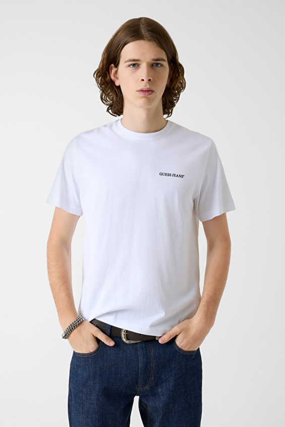 Guess Jeans Regular Fit Erkek Tişört M5BI78K8FQ4 Beyaz Guess Jeans Regular Fit Erkek Tişört M5BI78K8FQ4 Beyaz