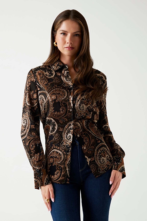 Guess Relaxed Fit Kadın Gömlek W5BH78W2770 Renkli Guess Relaxed Fit Kadın Gömlek W5BH78W2770 Renkli