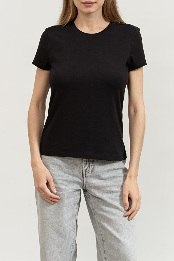 EA7 Kadın Tişört 7W000497AF14880 Siyah EA7 Kadın Tişört 7W000497AF14880 Siyah