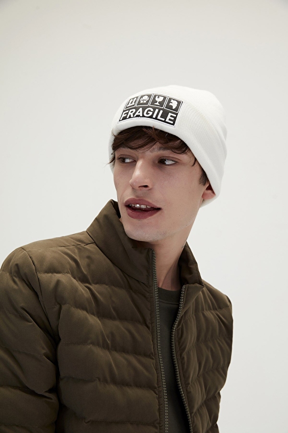 Bad Bear Erkek Bere FRAGILE Açık beyaz