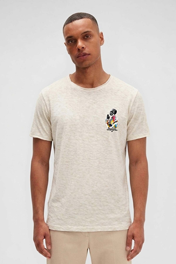 Bad Bear Normal Kalıp Erkek Tişört 26 01 07 020 Krem Bad Bear Normal Kalıp Erkek Tişört 26 01 07 020 Krem