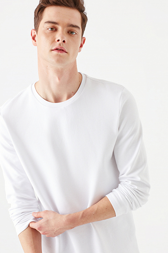 Mavi Erkek Sweatshirt 064622 20454 Beyaz Mavi Erkek Sweatshirt 064622 20454 Beyaz