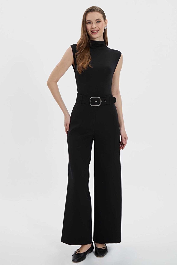 Selen Standart Fit Bol Paça Fermuarlı Normal Bel Kadın Pantolon 24YSL5192 Siyah Selen Standart Fit Bol Paça Fermuarlı Normal Bel Kadın Pantolon 24YSL5192 Siyah