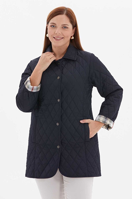 Selen Polo Yaka Regular Fit Uzun Kol Kadın Büyük Beden Mont 24KSL6110 Lacivert Selen Polo Yaka Regular Fit Uzun Kol Kadın Büyük Beden Mont 24KSL6110 Lacivert