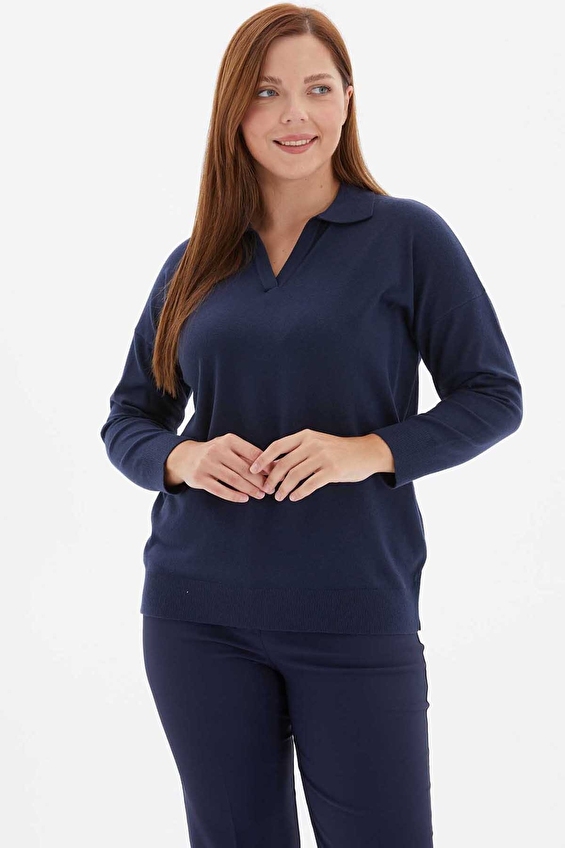 Selen Polo Yaka Regular Fit Uzun Kol Kadın Büyük Beden Bluz 24KSL8927 Lacivert Selen Polo Yaka Regular Fit Uzun Kol Kadın Büyük Beden Bluz 24KSL8927 Lacivert