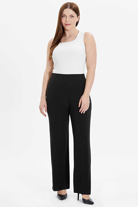 Selen Bol Paça Fermuarsız Normal Bel Normal Fit Kadın Pantolon 25YSL5355 Siyah Selen Bol Paça Fermuarsız Normal Bel Normal Fit Kadın Pantolon 25YSL5355 Siyah