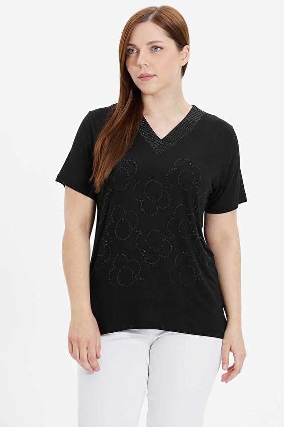 Selen V Yaka Kısa Kol Fermuarsız Normal Fit Kadın Bluz 25YSL8057 Siyah Selen V Yaka Kısa Kol Fermuarsız Normal Fit Kadın Bluz 25YSL8057 Siyah