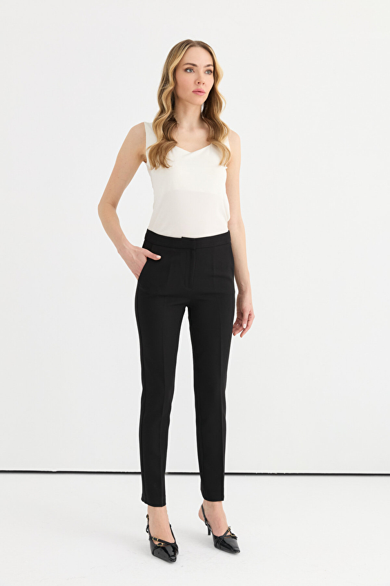 Selen Kadın Pantolon 25YSL5349 Siyah Selen Kadın Pantolon 25YSL5349 Siyah