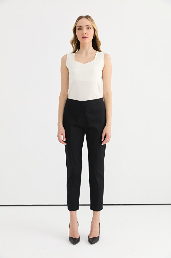 Selen Kadın Pantolon 25YSL5370 Siyah Selen Kadın Pantolon 25YSL5370 Siyah