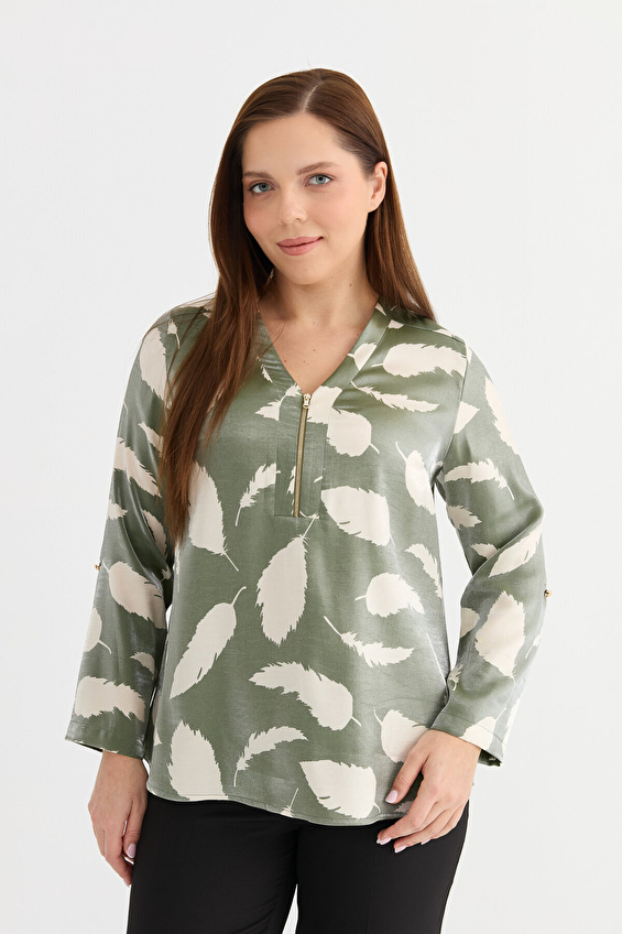 Selen V Yaka Kadın Bluz 25YSL8131 Haki Selen V Yaka Kadın Bluz 25YSL8131 Haki