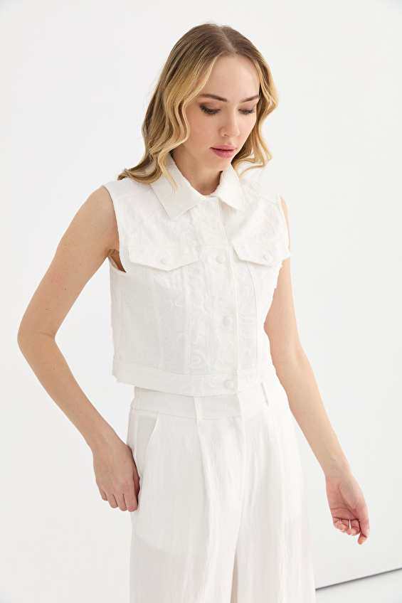 Selen Polo Yaka Kadın Yelek 25YSL2062 Ekru Selen Polo Yaka Kadın Yelek 25YSL2062 Ekru