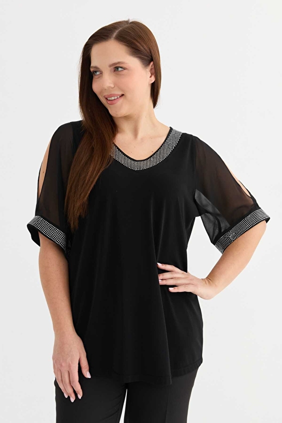 Selen V Yaka Truvakar Kol Fermuarsız Normal Fit Kadın Bluz 25YSL8098 Siyah Selen V Yaka Truvakar Kol Fermuarsız Normal Fit Kadın Bluz 25YSL8098 Siyah