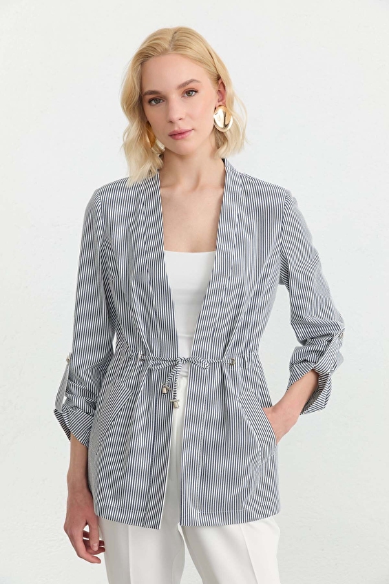 Selen Standart Fit Polyester Mix V Yaka Uzun Kollu Kadın Ceket 26YSL1599 Lacivert Selen Standart Fit Polyester Mix V Yaka Uzun Kollu Kadın Ceket 26YSL1599 Lacivert