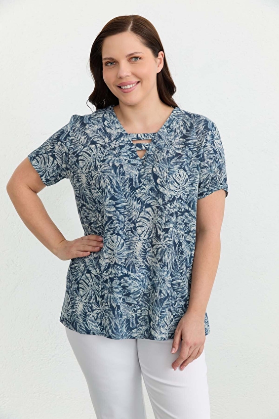 Selen V Yaka Kısa Kol Fermuarsız Normal Fit Kadın Bluz 26YSL8356 Indıgo Selen V Yaka Kısa Kol Fermuarsız Normal Fit Kadın Bluz 26YSL8356 Indıgo