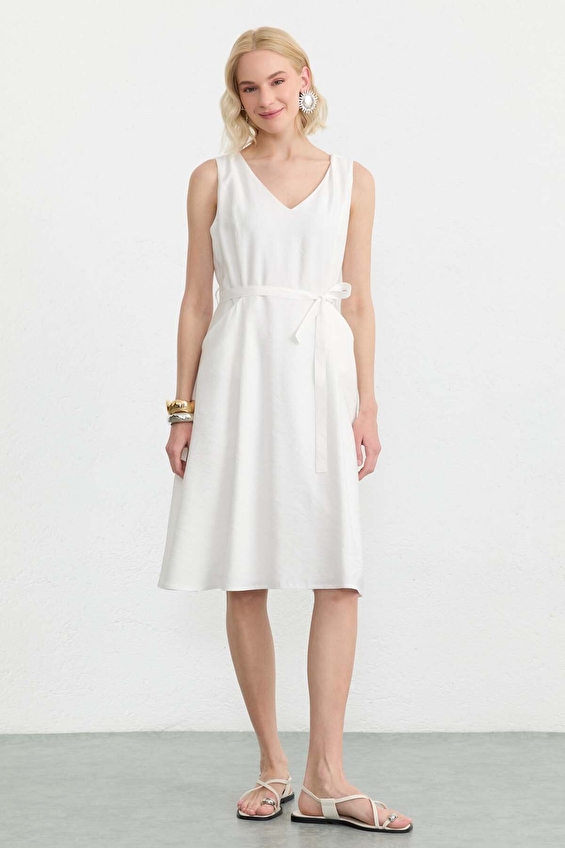 Selen Standart Fit Fermuarlı V Yaka Kadın Elbise 26YSL7789 Ekru Selen Standart Fit Fermuarlı V Yaka Kadın Elbise 26YSL7789 Ekru