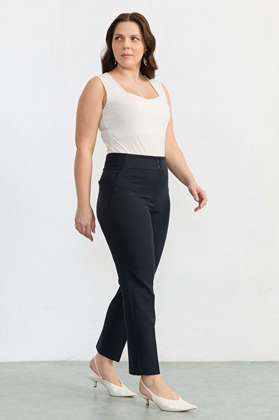 Selen Boru Paça Fermuarlı Normal Bel Normal Fit Kadın Pantolon 26YSL5566 Lacivert Selen Boru Paça Fermuarlı Normal Bel Normal Fit Kadın Pantolon 26YSL5566 Lacivert