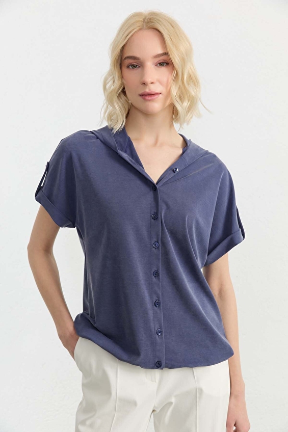 Selen Standart Fit Kapüşon Yaka Fermuarsız Var Kadın Bluz 26YSL8458 Indıgo Selen Standart Fit Kapüşon Yaka Fermuarsız Var Kadın Bluz 26YSL8458 Indıgo