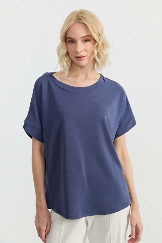 Selen Standart Fit Fermuarsız Kadın Bluz 26YSL8459 Indıgo Selen Standart Fit Fermuarsız Kadın Bluz 26YSL8459 Indıgo