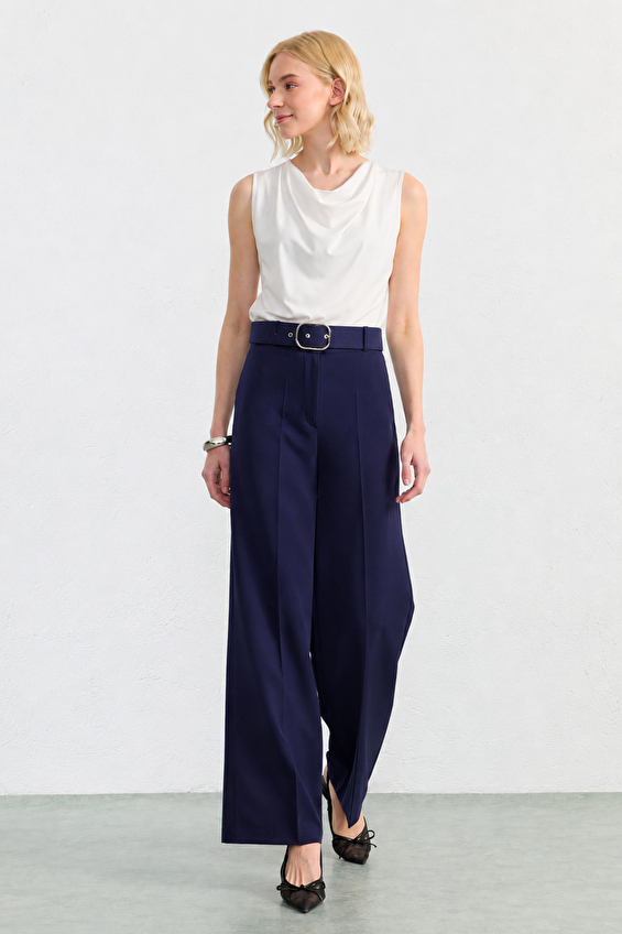Selen Bol Paça Kadın Pantolon 26YSL5593 Lacivert Selen Bol Paça Kadın Pantolon 26YSL5593 Lacivert
