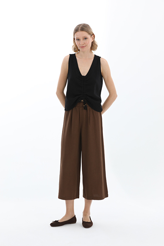 First Company Geniş Paça High Waist Culotte Fit Yüksek Bel Kadın Pantolon 2614BS393200 Kahverengi First Company Geniş Paça High Waist Culotte Fit Yüksek Bel Kadın Pantolon 2614BS393200 Kahverengi