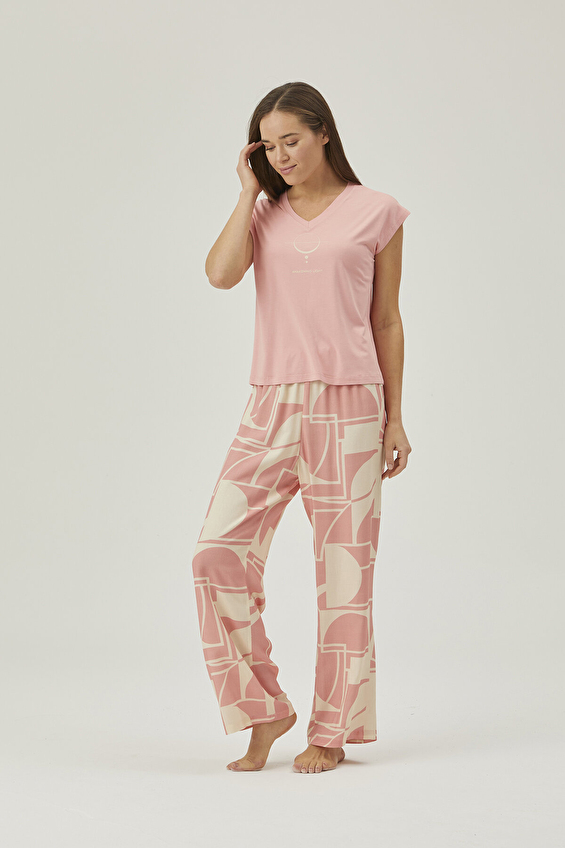 Pamuk&Pamuk Düşük Kol Kadın Pantolonlu Pijama Takımı W24501PMB Pembe Pamuk&Pamuk Düşük Kol Kadın Pantolonlu Pijama Takımı W24501PMB Pembe