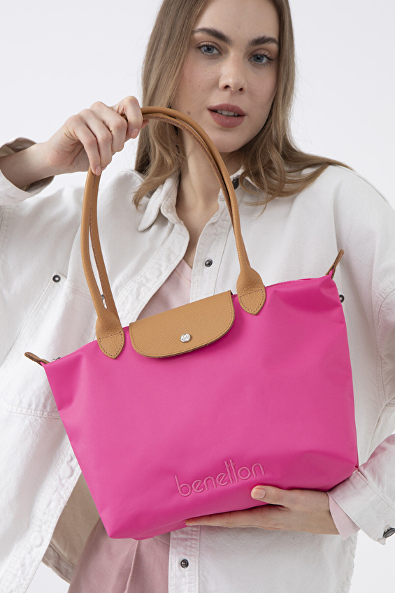 United Colors Of Benetton Kadın El Çantası BNT_1357 Fusya/camel United Colors Of Benetton Kadın El Çantası BNT_1357 Fusya/camel