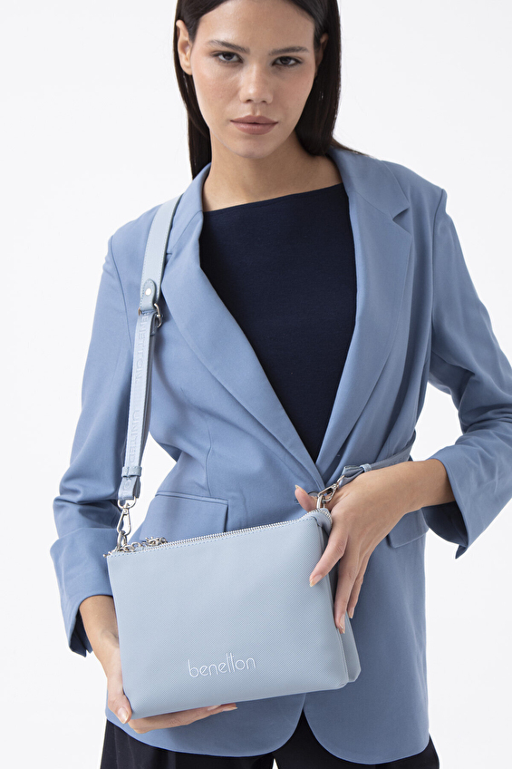 United Colors Of Benetton Kadın Çapraz Çanta BNT_1580 Mavi United Colors Of Benetton Kadın Çapraz Çanta BNT_1580 Mavi