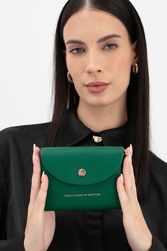United Colors Of Benetton Kadın Cüzdan BNT_1634 Yeşil United Colors Of Benetton Kadın Cüzdan BNT_1634 Yeşil