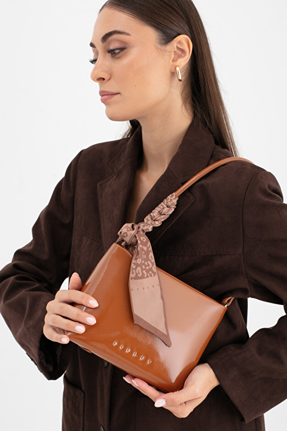 Sisley Kadın Kol Çantası SLY_280 Taba Sisley Kadın Kol Çantası SLY_280 Taba